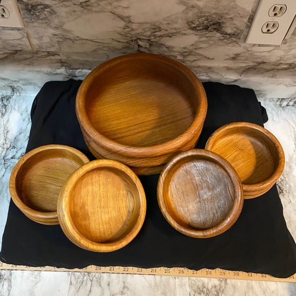 *01 Teak Wood salad bowl set 10" Serving Bowl 4 , 6" Salad Bowls Brown Wood - Picture 5 of 7
